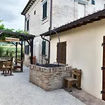 Casale Dei Mattonari مزرعة للإقامة Giano dellʼUmbria