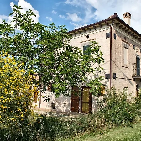 Casale Dei Mattonari Фермерский дом Giano dell'Umbria